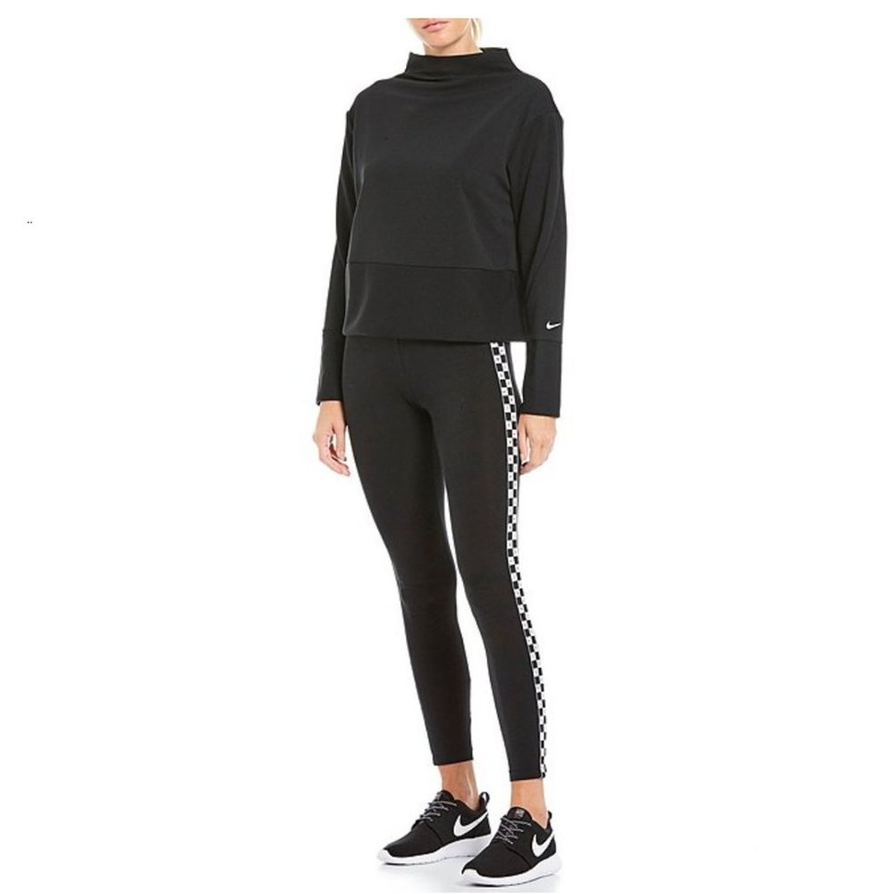 NWT - NIKE - Dri-Fit Fleece Lined Mock Neck Crop - Picture 2 of 3